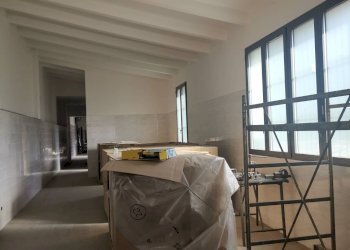 interno - Commercial Premises Via Volta, Paderno Dugnano - photo 8