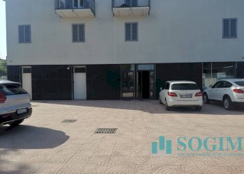 esterno - Commercial Premises Via Volta, Paderno Dugnano - photo 11