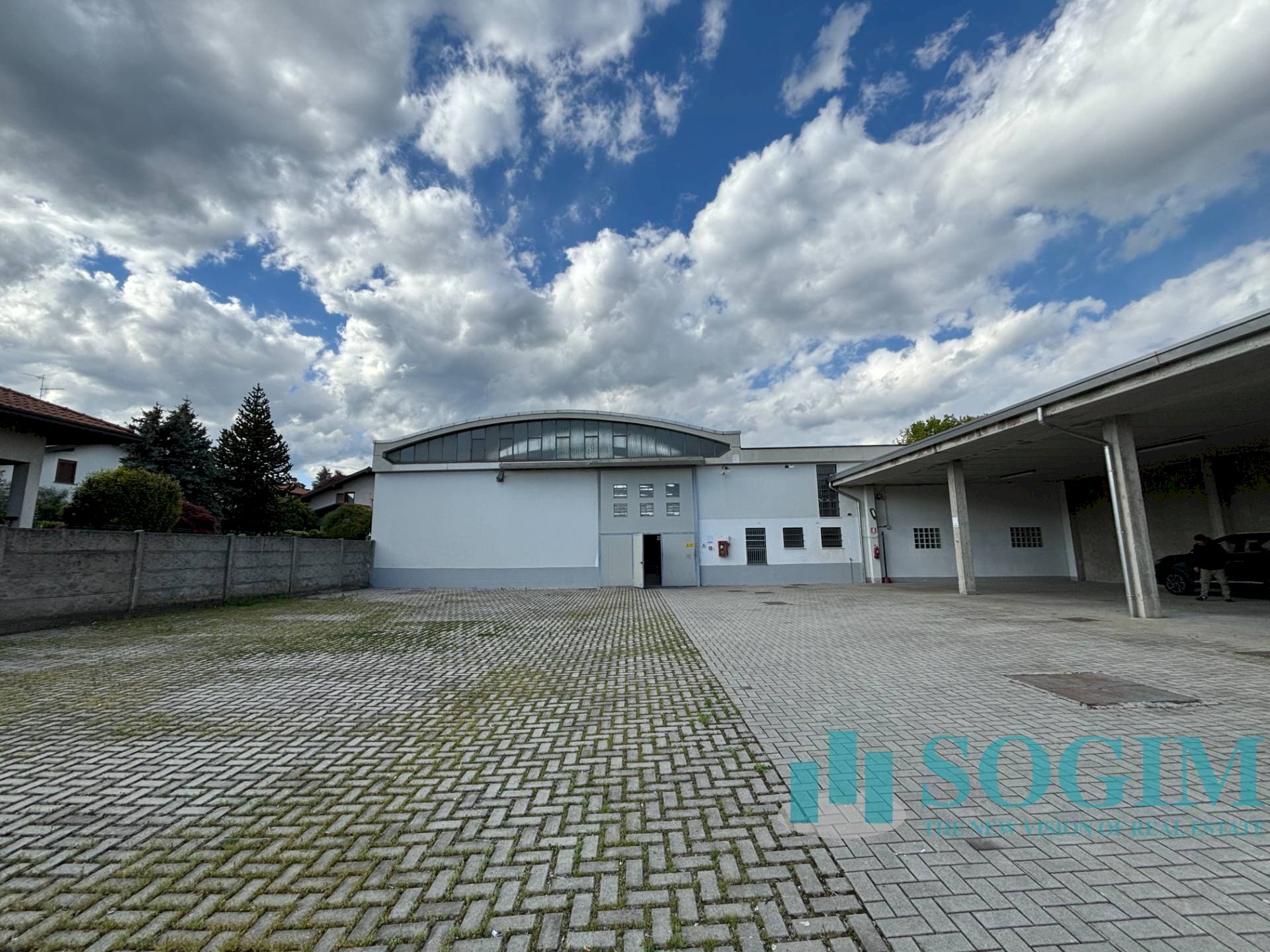 Foto 2 - Capannone via giovanni XXIII
 
102, Cardano al Campo - foto 2