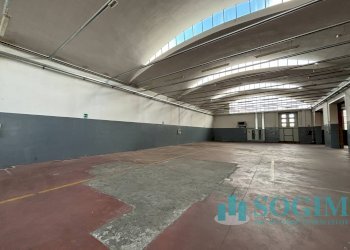 Foto 5 - Capannone via giovanni XXIII
 
102, Cardano al Campo - foto 5