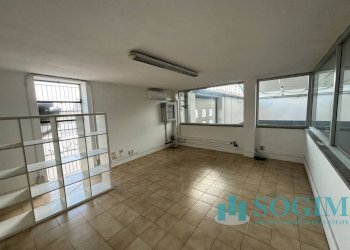 Foto 22 - Capannone via giovanni XXIII
 
102, Cardano al Campo - foto 22