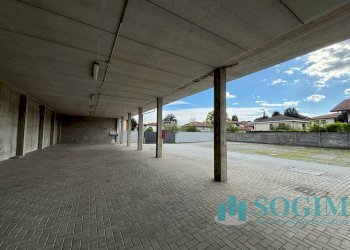 Foto 36 - Capannone via giovanni XXIII
 
102, Cardano al Campo - foto 36