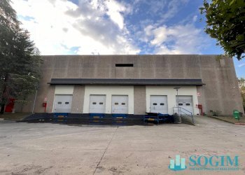 Foto 1 - Capannone Settala - foto 1