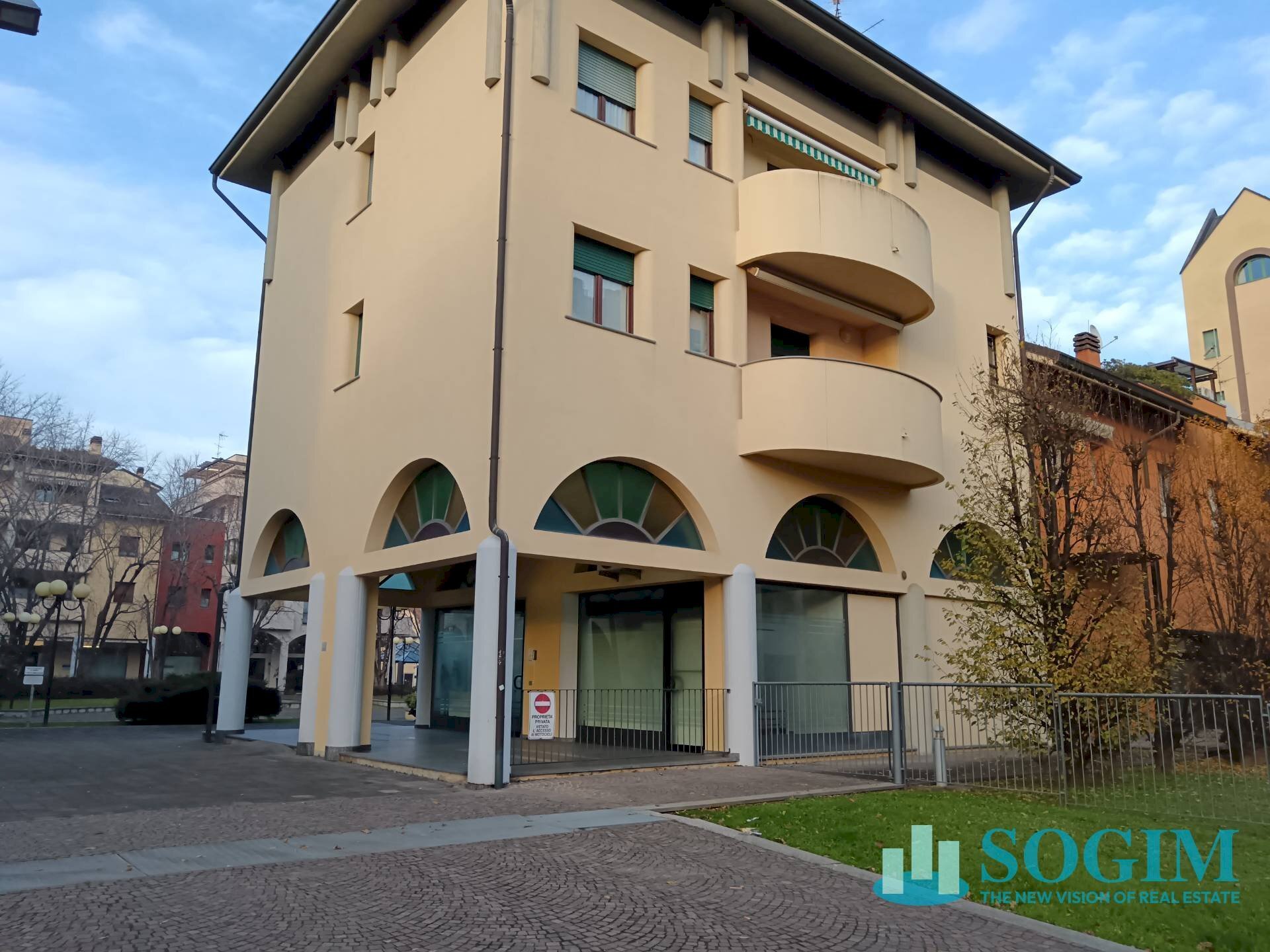 Foto 3 - Ufficio P.za la Pira
 
38, Lissone - foto 3