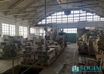 interno - Capannone Via Sondrio
10, Lainate - foto 13