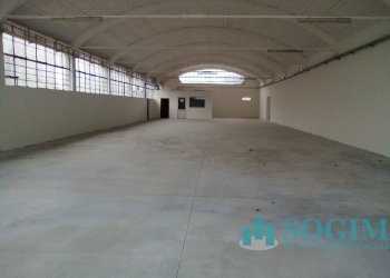 12 - Capannone Settimo Milanese - foto 13