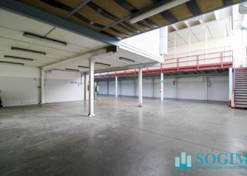 Foto 2 - Capannone via lombardia
1, Vignate - foto 2