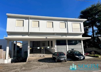 Foto 13 - Capannone Viale Lombardia
 
50, Gallarate - foto 13