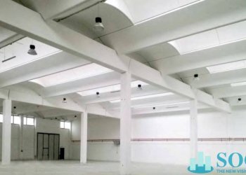 Foto 2 - Capannone via liguria, Peschiera Borromeo - foto 2