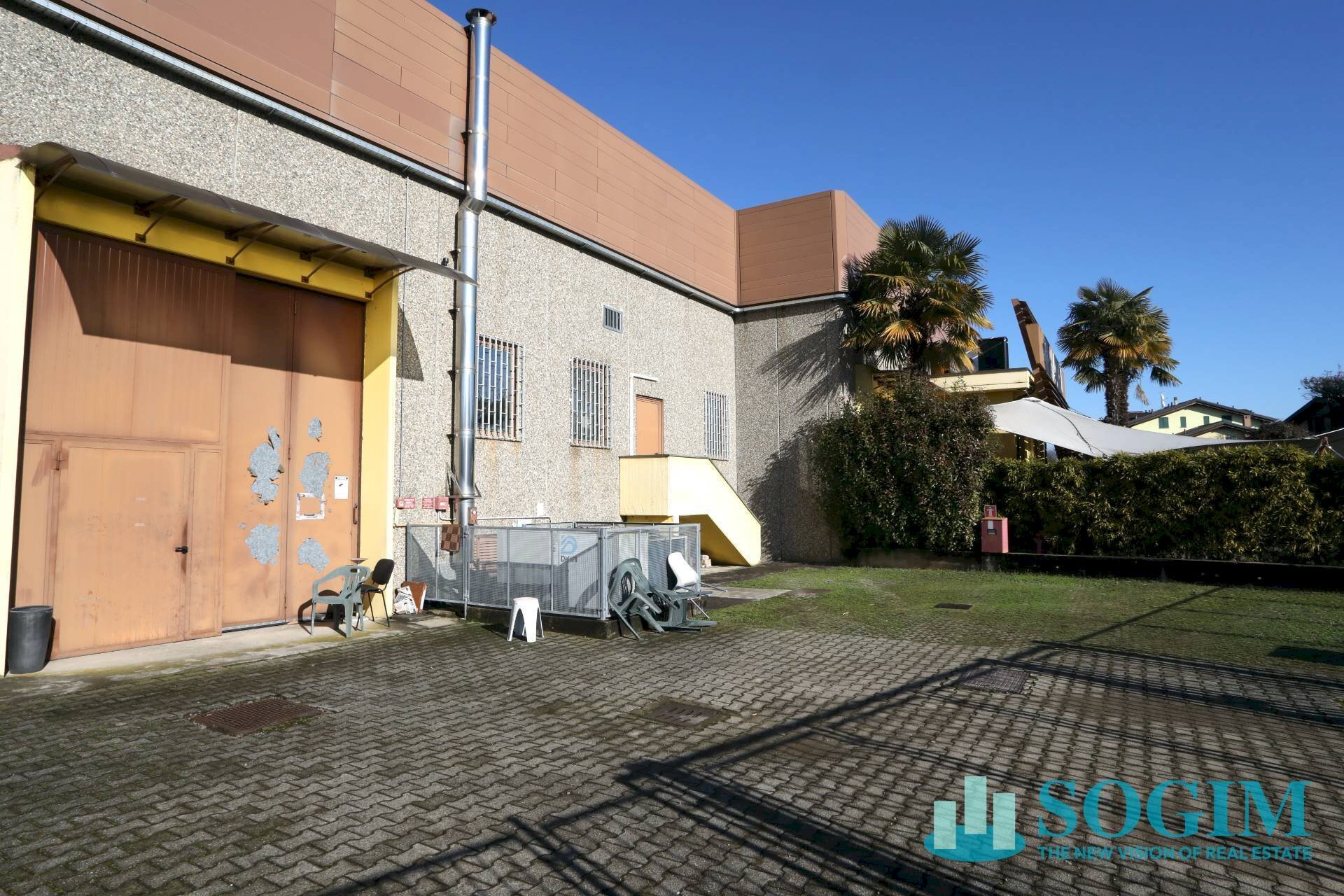 Foto 2 - Capannone maggi
 
120, Lesmo - foto 2