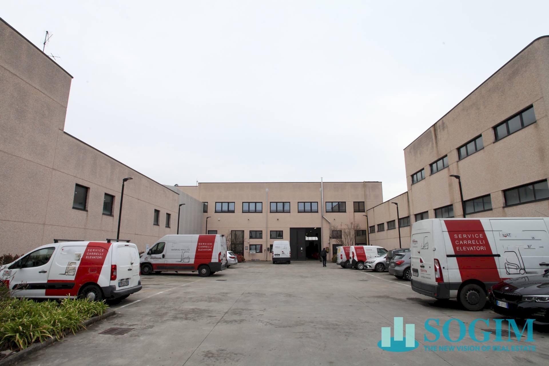 Foto 1 - Capannone VIA DELLA PACE
 
3, San Giuliano Milanese - foto 1
