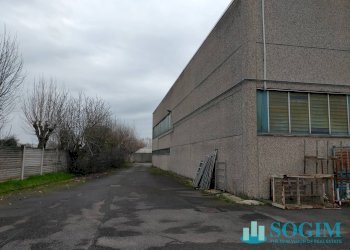 Foto 3 - Capannone VIA SERIO
8, Opera - foto 3