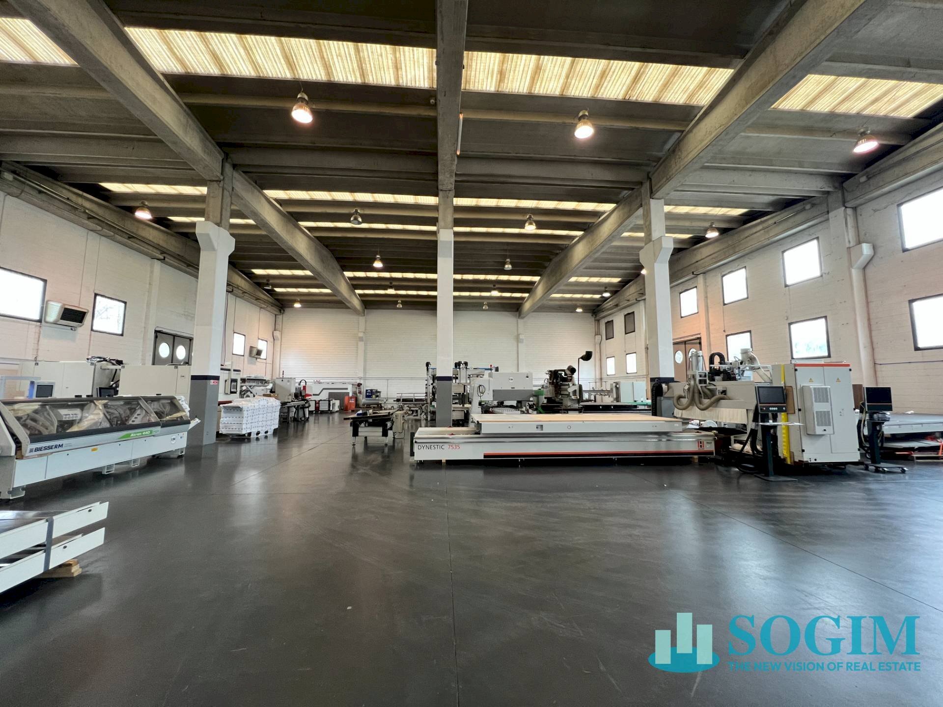 Foto 2 - Shed via dell'artigianato
25, Sesto Calende - photo 2