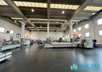 Foto 2 - Capannone via dell'artigianato
 
25, Sesto Calende - foto 2