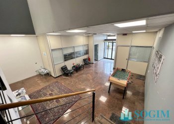 Foto 16 - Capannone via dell'artigianato
 
25, Sesto Calende - foto 16