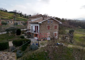 Foto 4 - Rustico VIA BARCHETTA
 
snc, Monte San Martino - foto 4