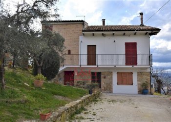 Foto 12 - Rustico VIA BARCHETTA
 
snc, Monte San Martino - foto 12