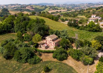 Foto 1 - Rustico belmonte piceno
 
11, Belmonte Piceno - foto 1