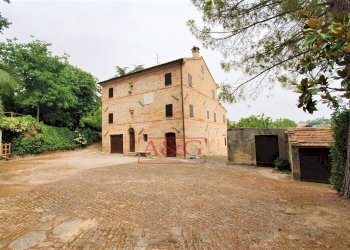 Foto 5 - Rustico belmonte piceno
 
11, Belmonte Piceno - foto 5