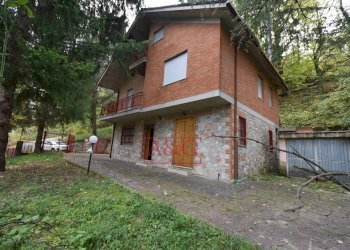 Foto 2 - Casa indipendente via f. durante, Montefortino - foto 2