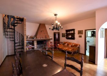 Foto 3 - Casa indipendente via f. durante, Montefortino - foto 3