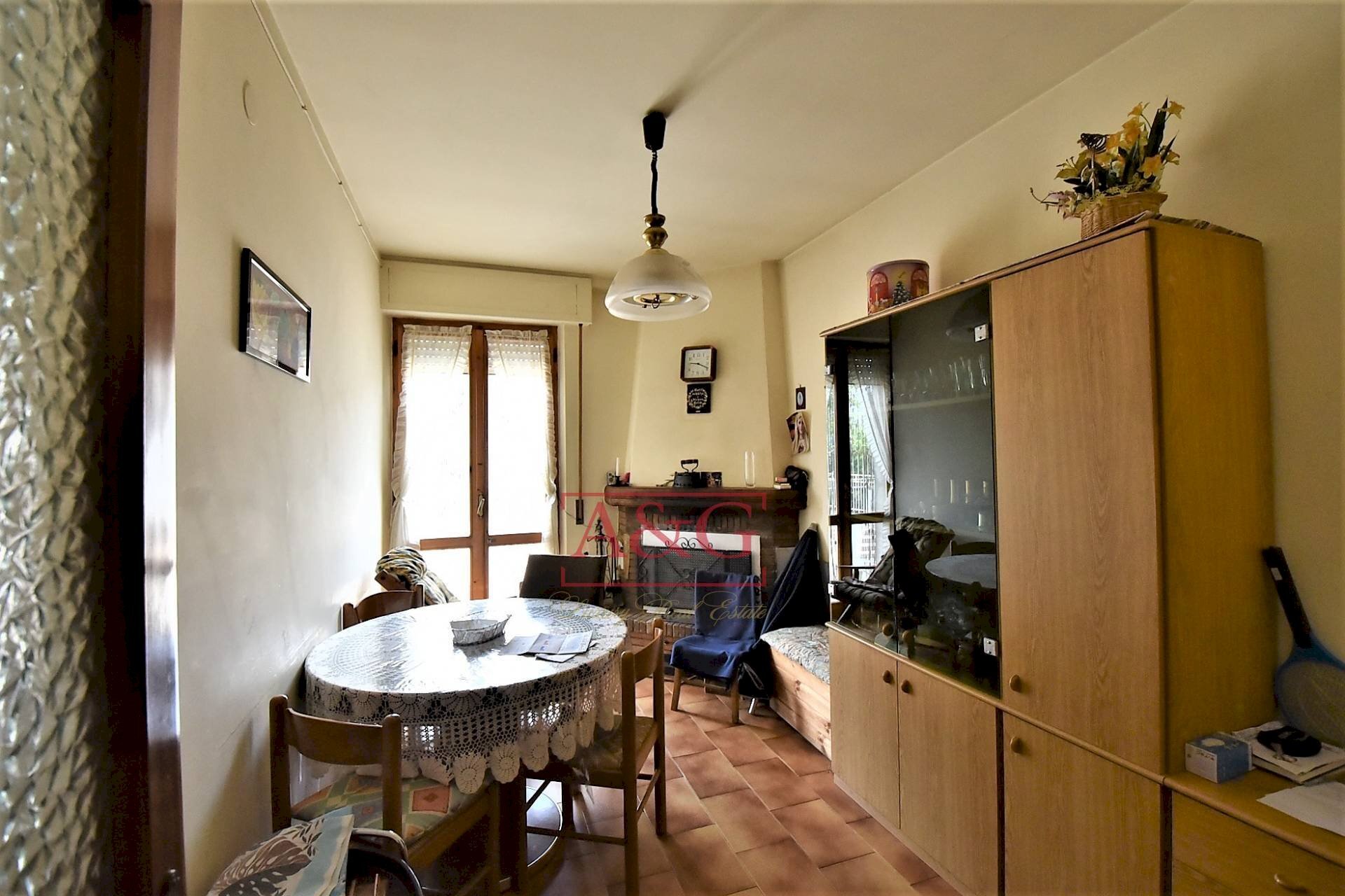 Foto 3 - Casa indipendente via ugo la malfa
 
38, Amandola - foto 3