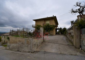 Foto 1 - Casa indipendente via Bora
 
24, Ponzano di Fermo - foto 1