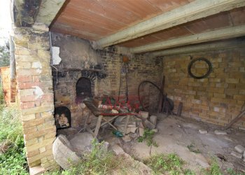 Foto 19 - Rustico c.da mossa
 
28, Mogliano - foto 19