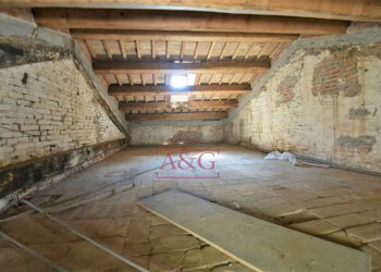 Foto 21 - Independent house via Guglielmucci
 
7, Amandola - photo 21