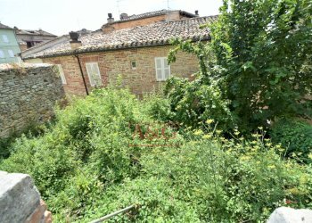 Foto 27 - Independent house via Guglielmucci
 
7, Amandola - photo 27