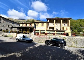 Foto 2 - Hotel Frazione Rocca
54, Montemonaco - foto 2