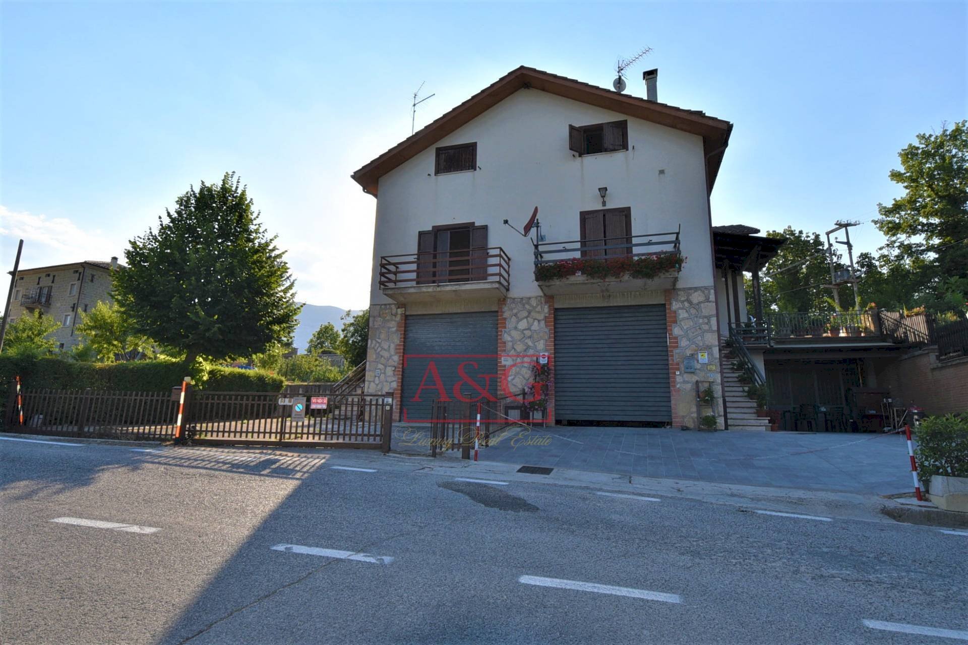 Foto 2 - Appartamento Località Lanciatoio
 
12, Montemonaco - foto 2