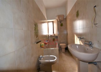 Foto 5 - Appartamento Località Lanciatoio
 
12, Montemonaco - foto 5