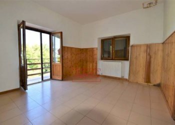 Foto 11 - Appartamento Località Lanciatoio
 
12, Montemonaco - foto 11