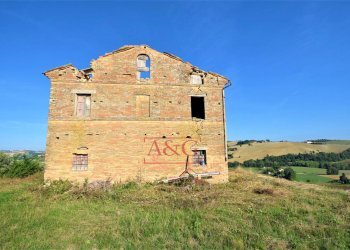 Foto 3 - Rustico Contrada Casale
 
8, Mogliano - foto 3