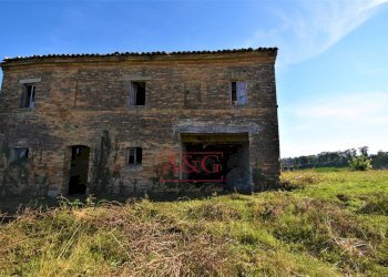 Foto 4 - Rustico Contrada Casale
 
8, Mogliano - foto 4