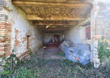 Foto 8 - Rustico Contrada Casale
 
8, Mogliano - foto 8