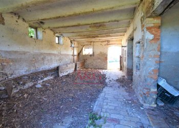 Foto 9 - Rustico Contrada Casale
 
8, Mogliano - foto 9