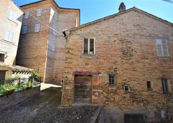 Foto 9 - Independent house Via Felice Cavallotti
 
6, Falerone - photo 9