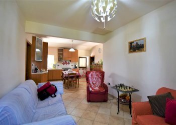 Foto 21 - Rustico Contrada Rio del Bove
 
1, Torre San Patrizio - foto 21