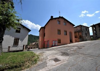 Foto 16 - Quadrilocale Montazzolino
 
snc, Montefortino - foto 16