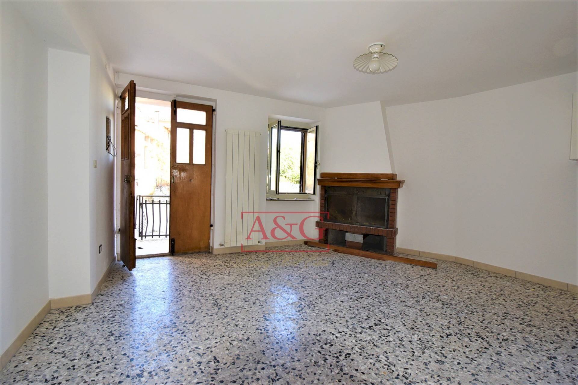 Foto 3 - Independent house Valle
22, Montefortino - photo 3