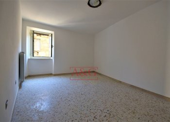 Foto 9 - Casa indipendente Valle
 
22, Montefortino - foto 9