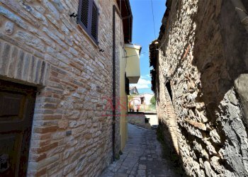 Foto 14 - Casa indipendente Valle
 
22, Montefortino - foto 14