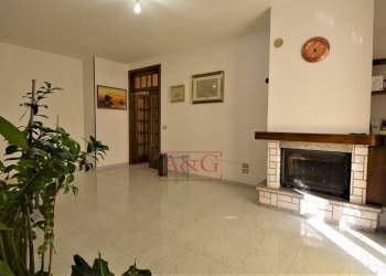 Foto 1 - Appartamento Via Roma
 
4, Amandola - foto 1