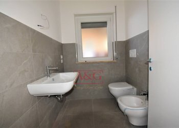 Foto 11 - Villa a Schiera Via Domenico Sbarra
 
70, Montefortino - foto 11