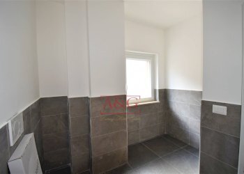 Foto 15 - Villa a Schiera Via Domenico Sbarra
 
70, Montefortino - foto 15