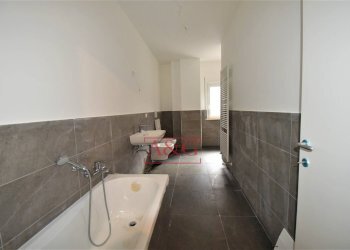 Foto 17 - Villa a Schiera Via Domenico Sbarra
 
70, Montefortino - foto 17