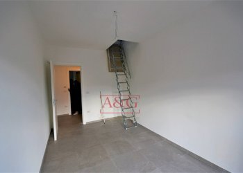 Foto 18 - Villa a Schiera Via Domenico Sbarra
 
70, Montefortino - foto 18