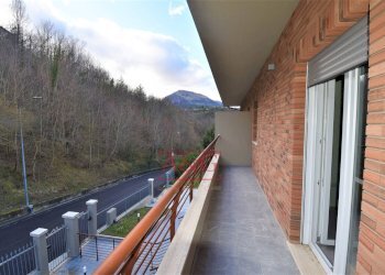 Foto 28 - Villa a Schiera Via Domenico Sbarra
 
70, Montefortino - foto 28